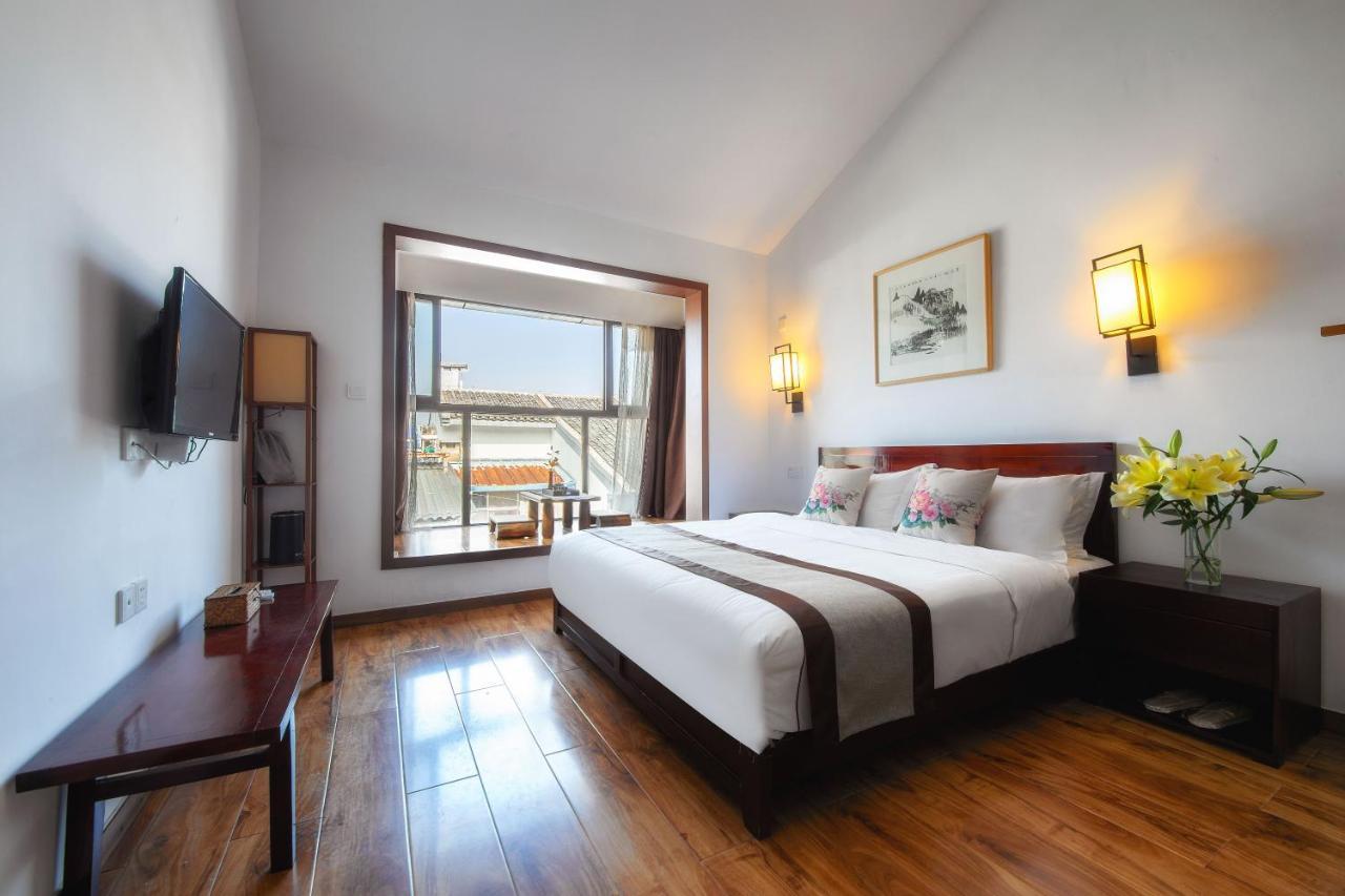Serene Vale Inn Guilin-Free One Way Pick Up Service To High-Speed Railway Station For 2 Nights Экстерьер фото