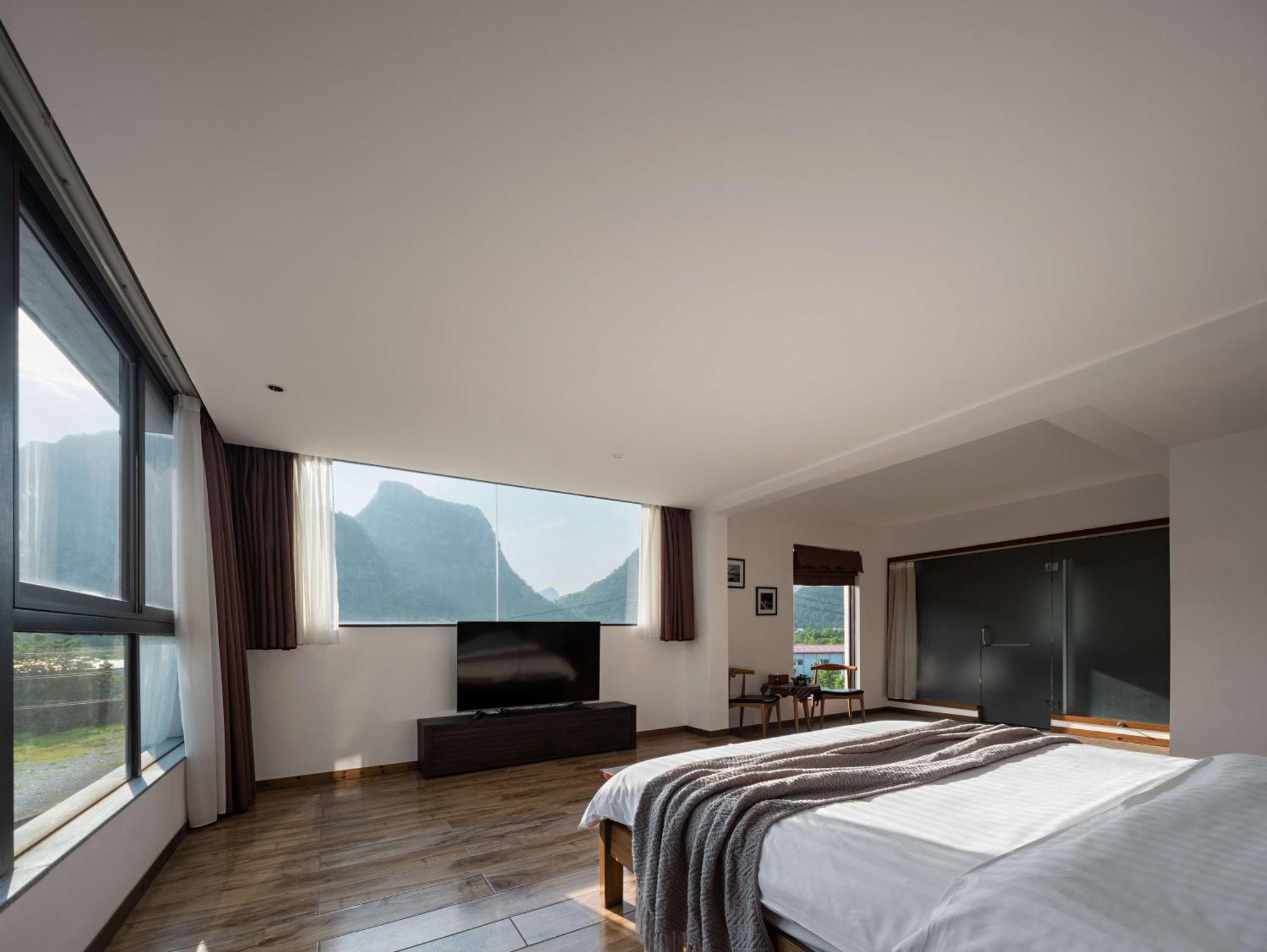 Serene Vale Inn Guilin-Free One Way Pick Up Service To High-Speed Railway Station For 2 Nights Экстерьер фото