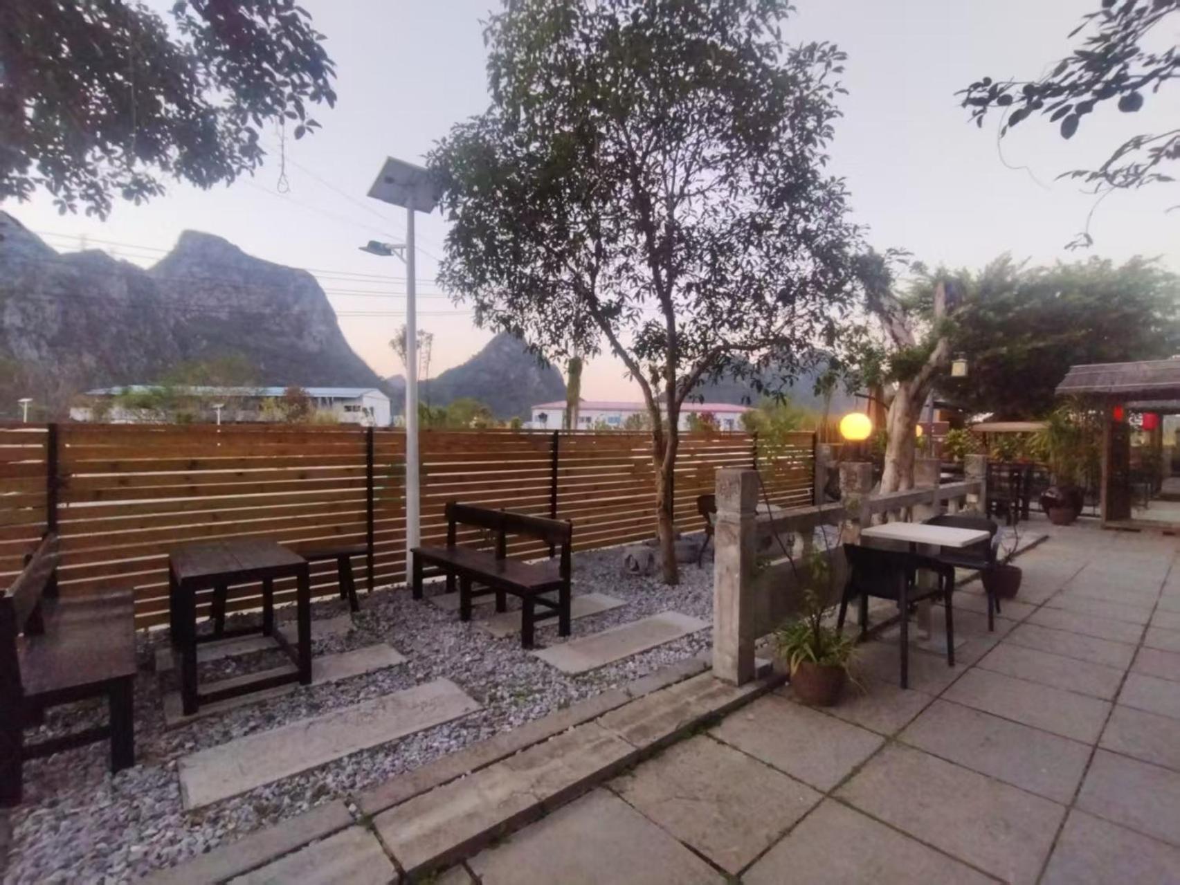 Serene Vale Inn Guilin-Free One Way Pick Up Service To High-Speed Railway Station For 2 Nights Экстерьер фото